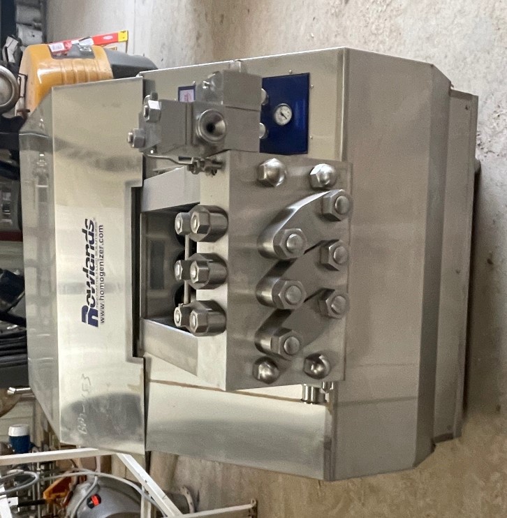 ***SOLD*** UNUSED APV Gaulin Model MS18 8TBS Stainless Steel Homogenizer. 8000 PSI. Unit was rebuilt and never used. Rods, bushings, springs and pressure gauge wrapped up in box. 